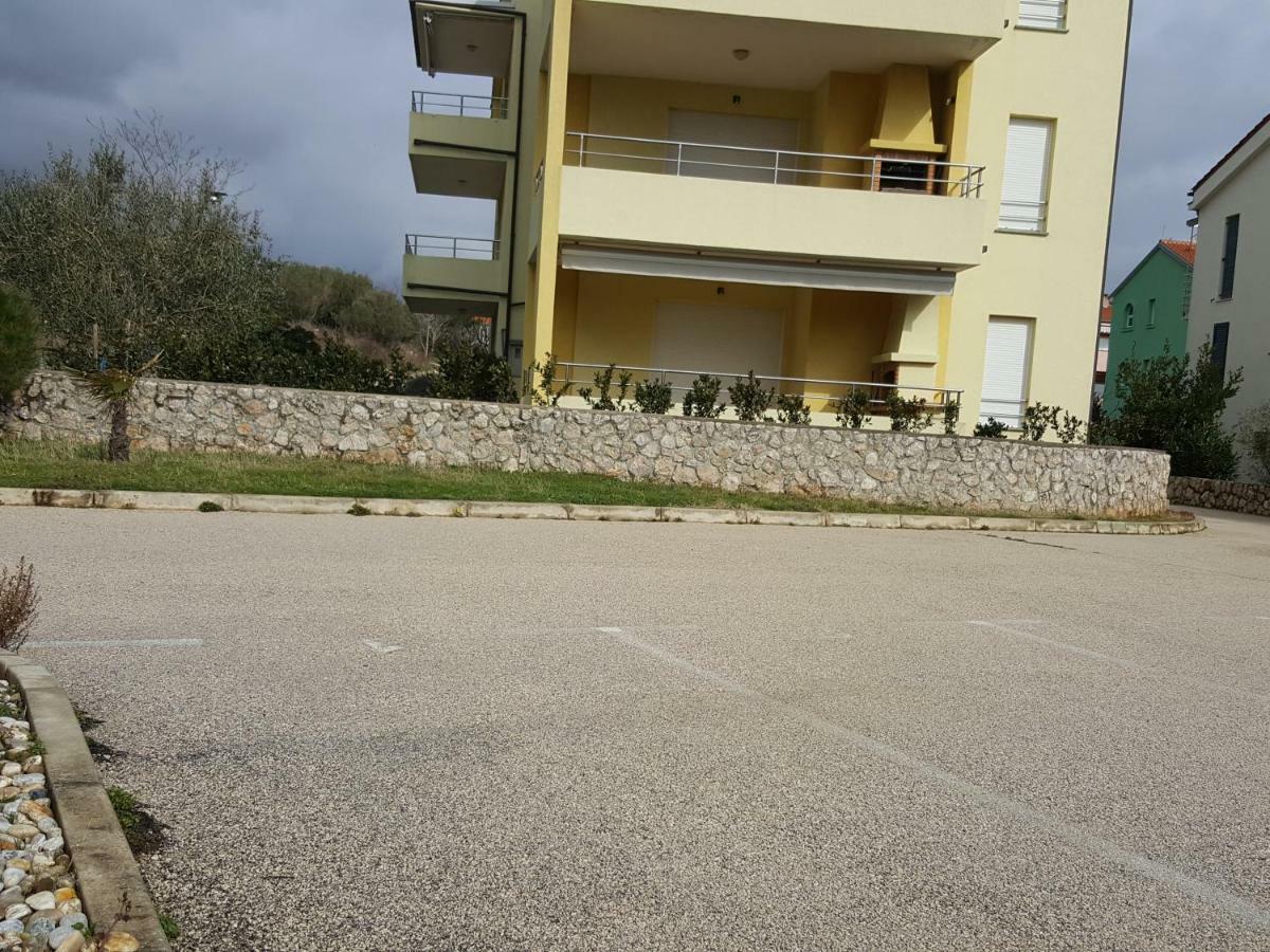 Apartment Koin Krk Town Exterior photo